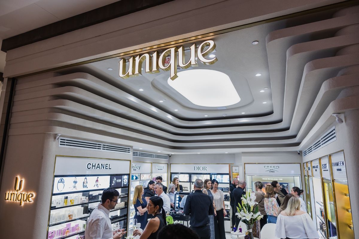 Unique – primeira loja do Sul a vender toda a linha Chanel – Where Curitiba